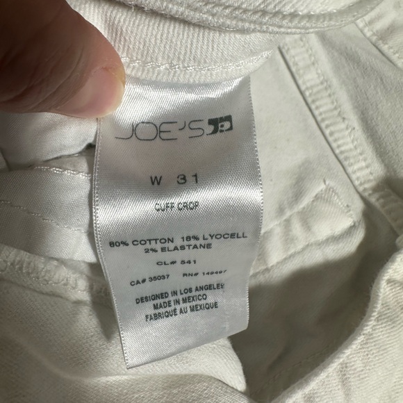 Joe's Jeans Classic White Denim - Picture 4 of 6